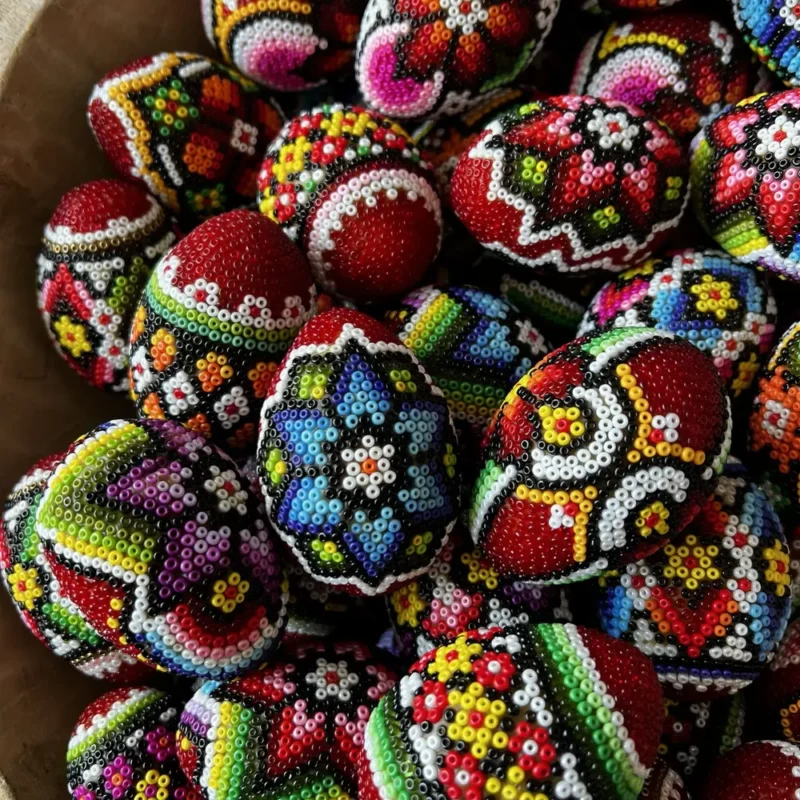 Ouă mari cu mărgele-Ceramică Marginea