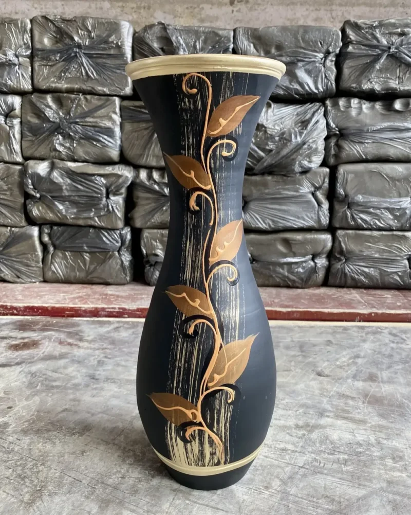Vază ceramică neagră pictată-Ceramică Marginea