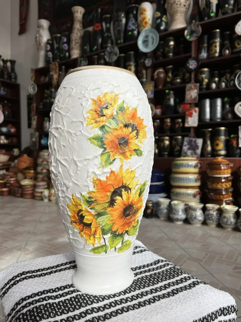 Vază cu Floarea Soarelui-Ceramică Marginea