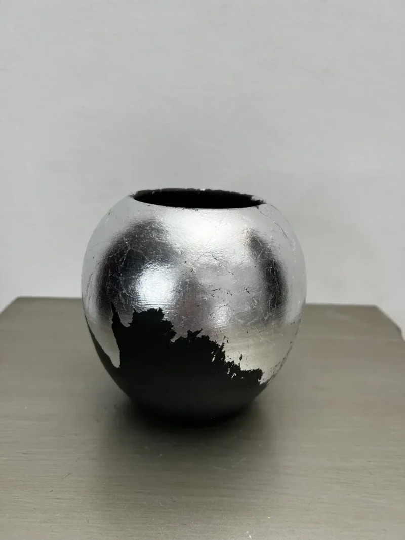 Vază cu foiță de argint - Ceramică Marginea
