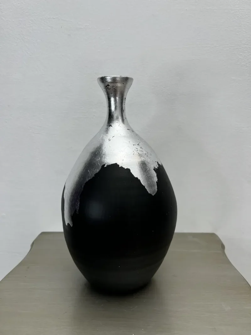 Vază cu foiță de argint - Ceramică Marginea