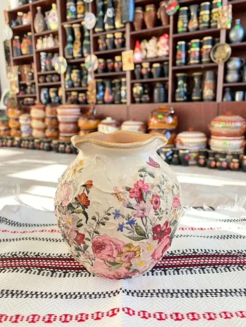 Vaza sac cu flori de câmp-Ceramică Marginea