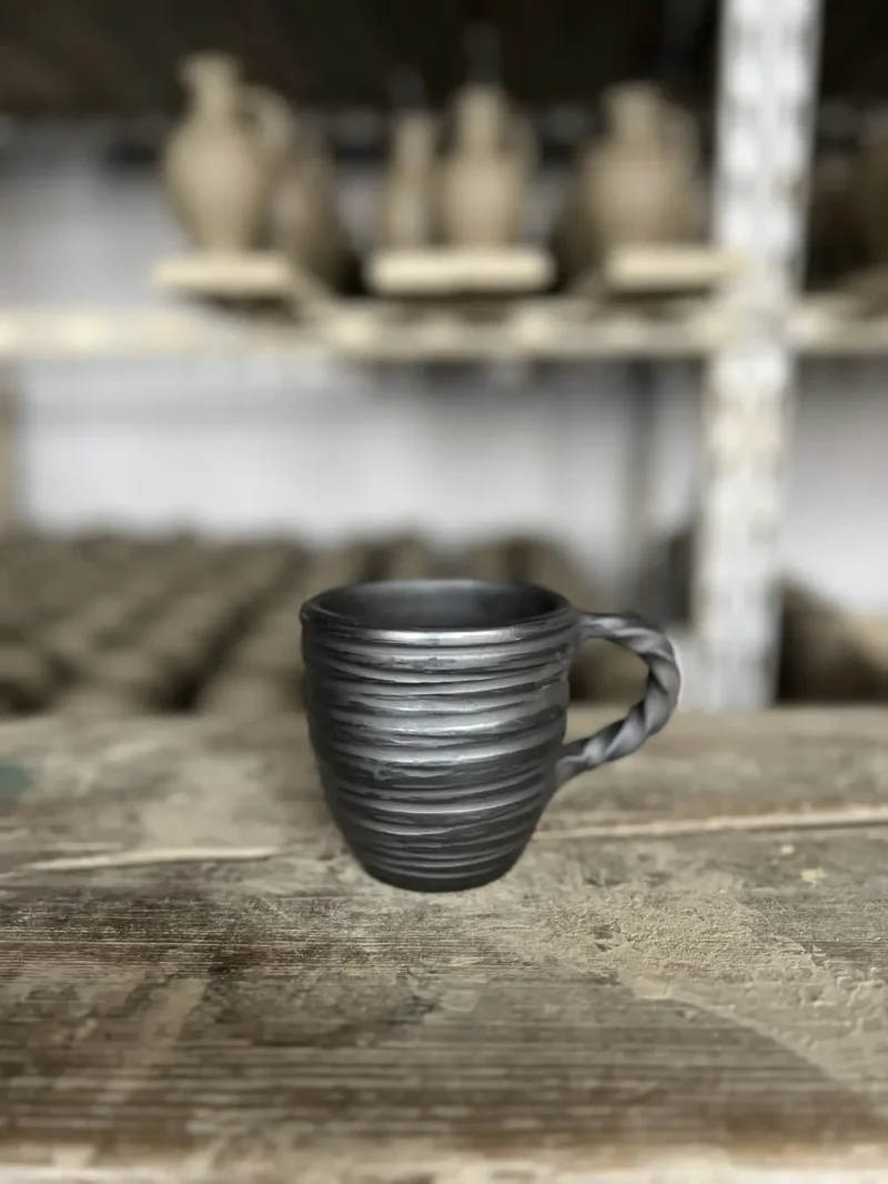 Cană din ceramică neagră-Ceramică Marginea