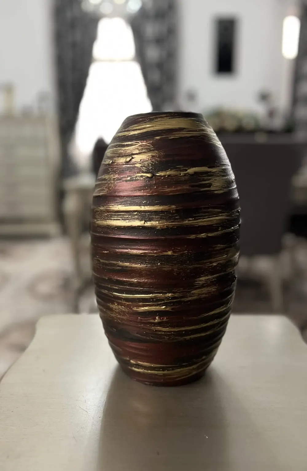 Vază modernă din ceramică neagră Serenity-Ceramică Marginea